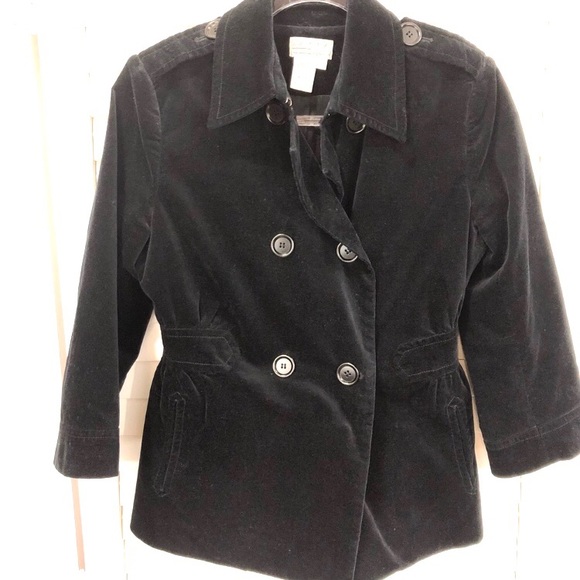 Max Studio Jackets & Blazers - Max Studio Black Velvet Crop Sleeve Jacket